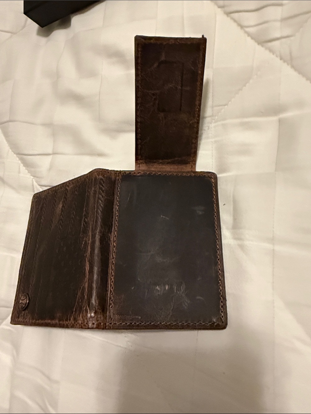Hooey Brown Leather Money Clip Bi-Fold Wallet - Picture 9 of 13
